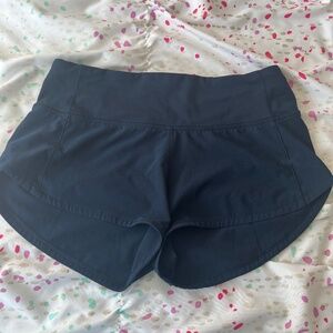 Lululemon Navy Size 0 Speed Up Low-Rise Lined Short 2.5